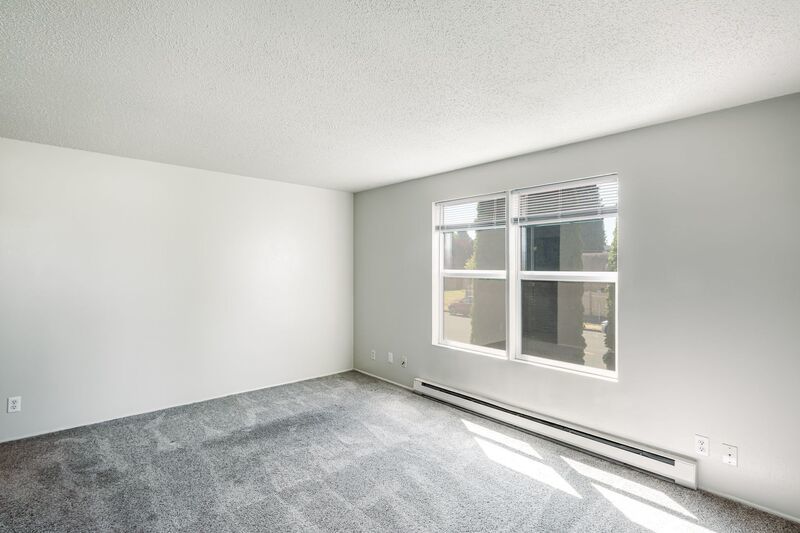 Available Now!! property image