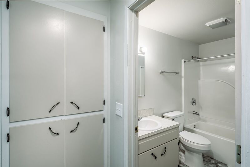 Available Now!! property image