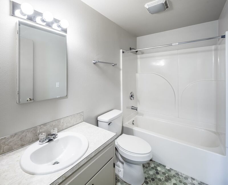 Available Now!! property image
