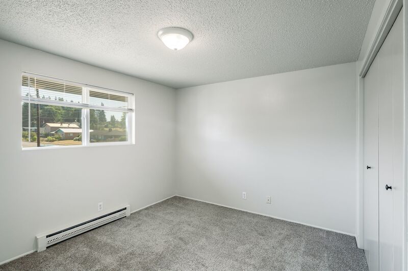 Available Now!! property image